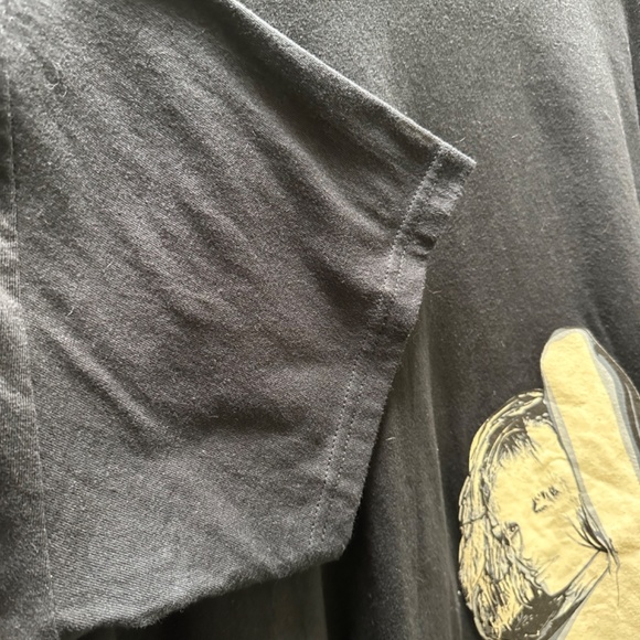 Mens XL 8103 Clothing Pamela Anderson “MILF” Graphic Tee Black | limited Edition - Picture 2 of 10